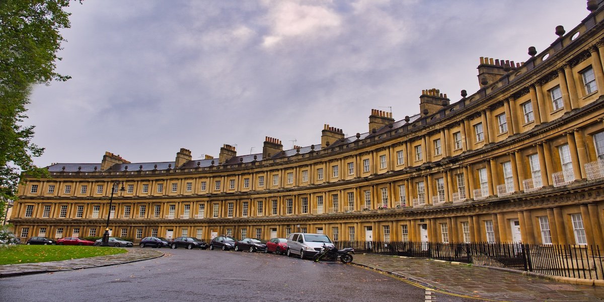 8 of the Best Historical Bath Attractions