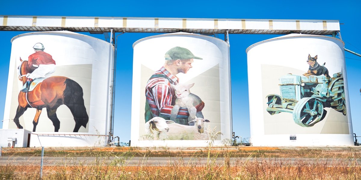 A Road Trip Guide to Western Australia’s Silo and Street Art